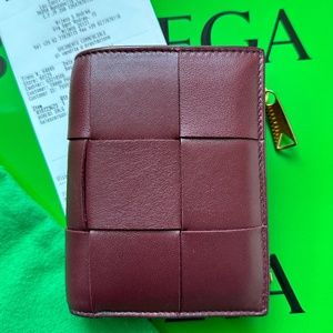 Bottega Veneta Cassette Bifold Zip Wallet